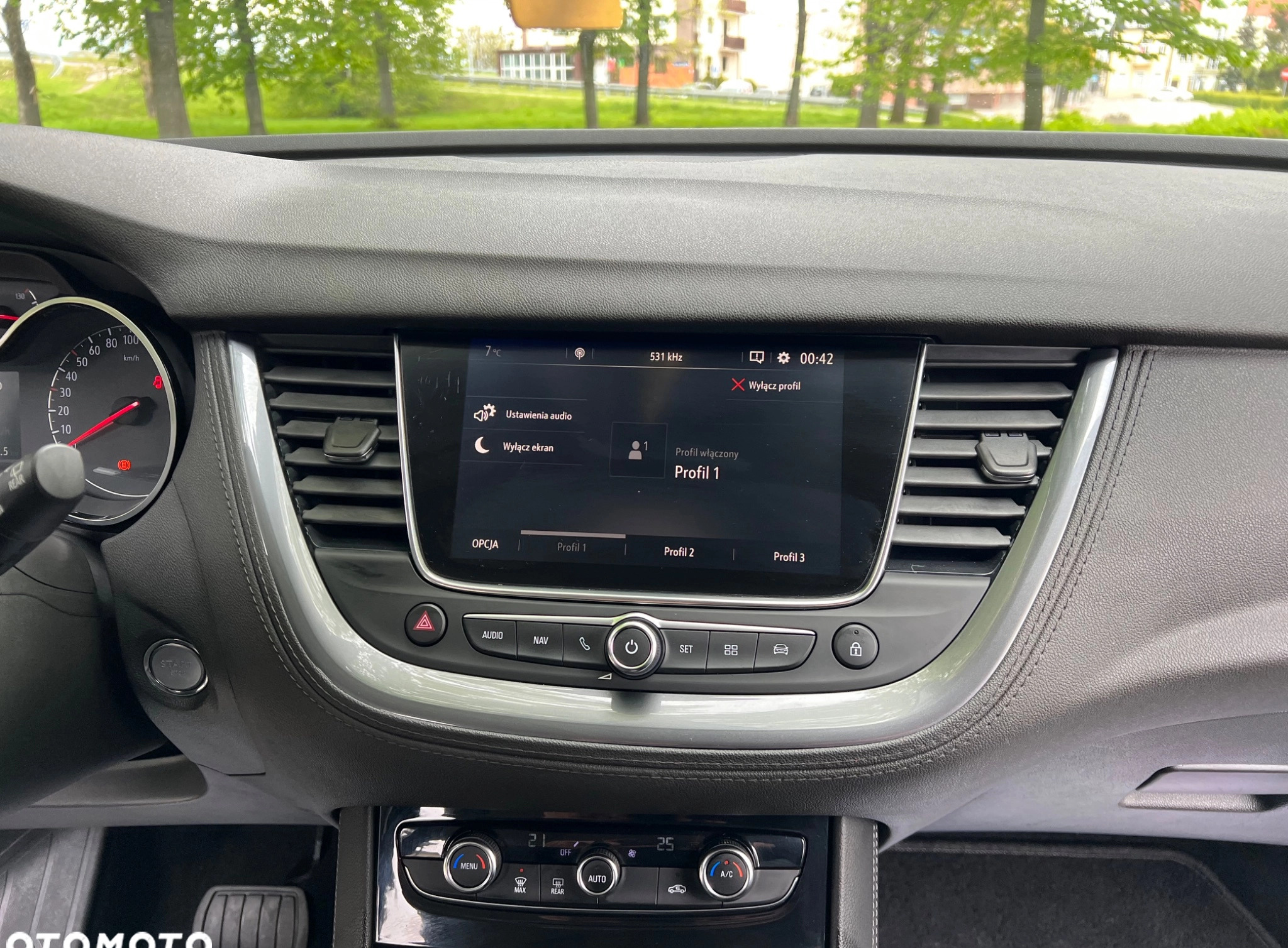 Opel Grandland X cena 63900 przebieg: 167533, rok produkcji 2017 z Siewierz małe 742